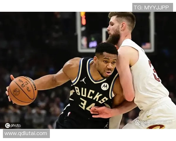 雄鹿队侧翼告急！托里恩-普林斯伤缺重创密尔沃基雄鹿队防守体系，东部竞争再添变数